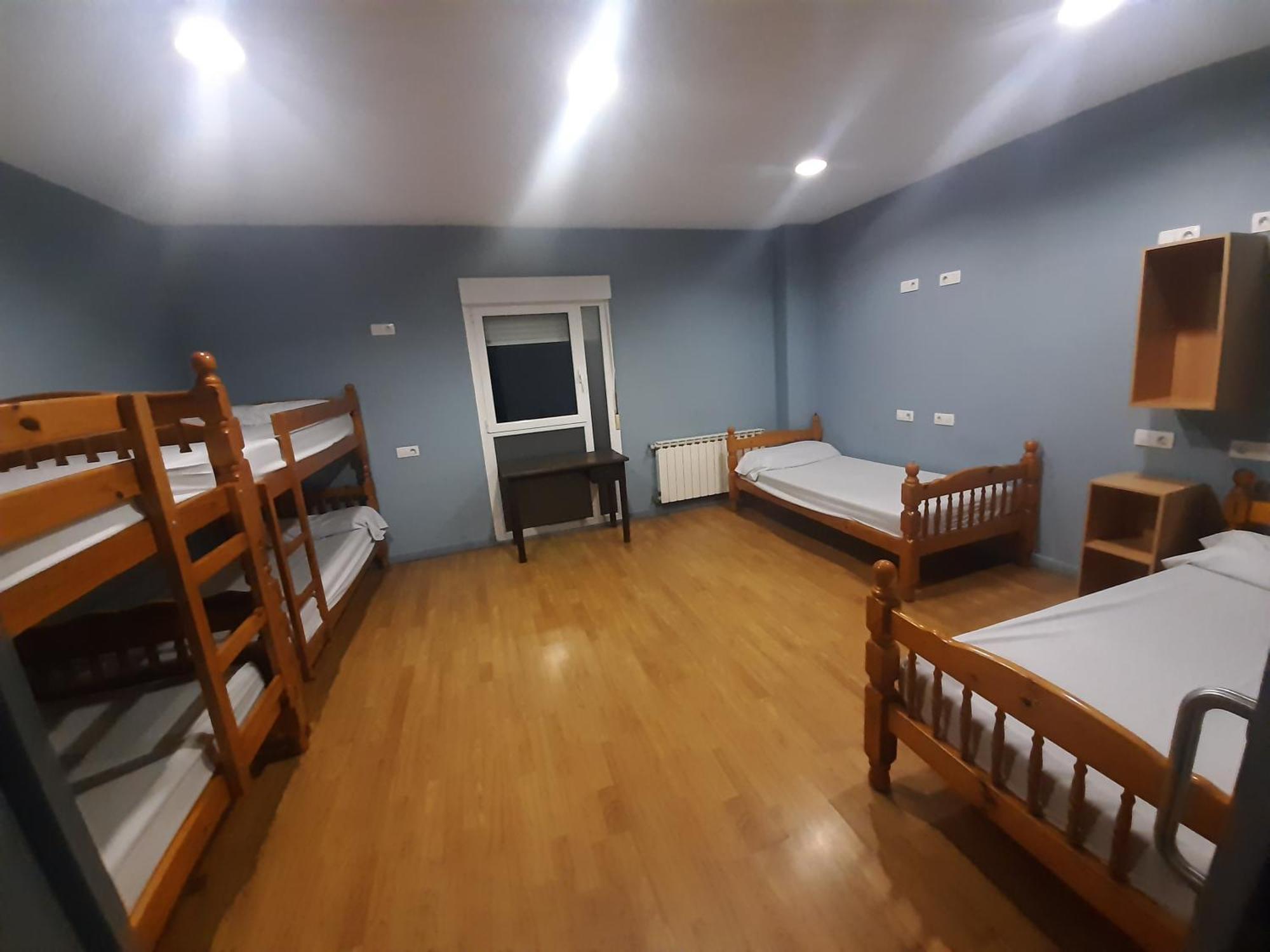 Albergue Berce Do Camino ตริอากาสเตลา ภายนอก รูปภาพ